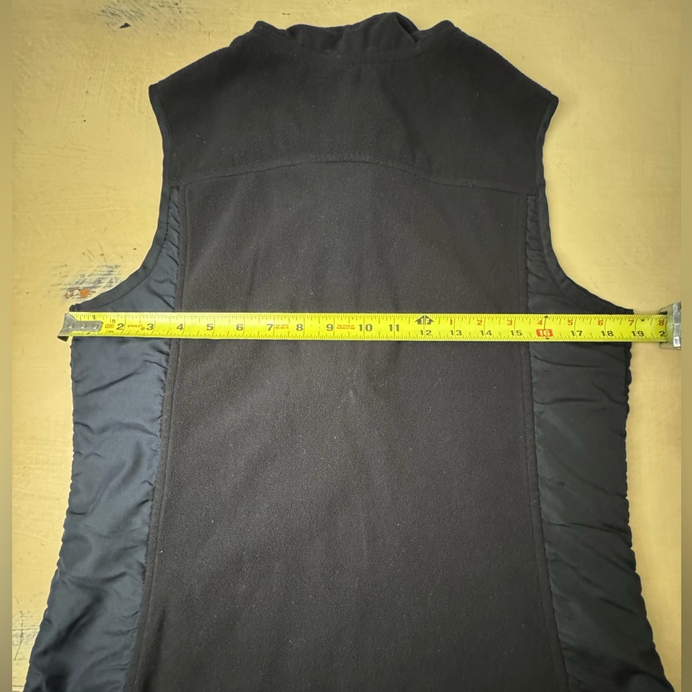 Tek Gear Black Sleeveless Zip-Up Vest - Picture 5 of 6